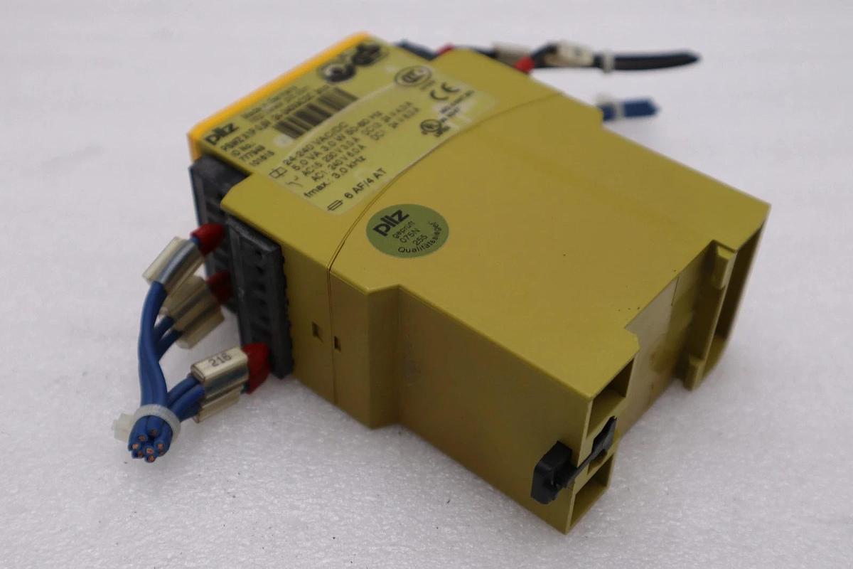 Used PILZ PSWZ X1P 0,5V /24-240VACDC 2N/O 1N/C 2SO 777949 Safety Relay STK H1824
