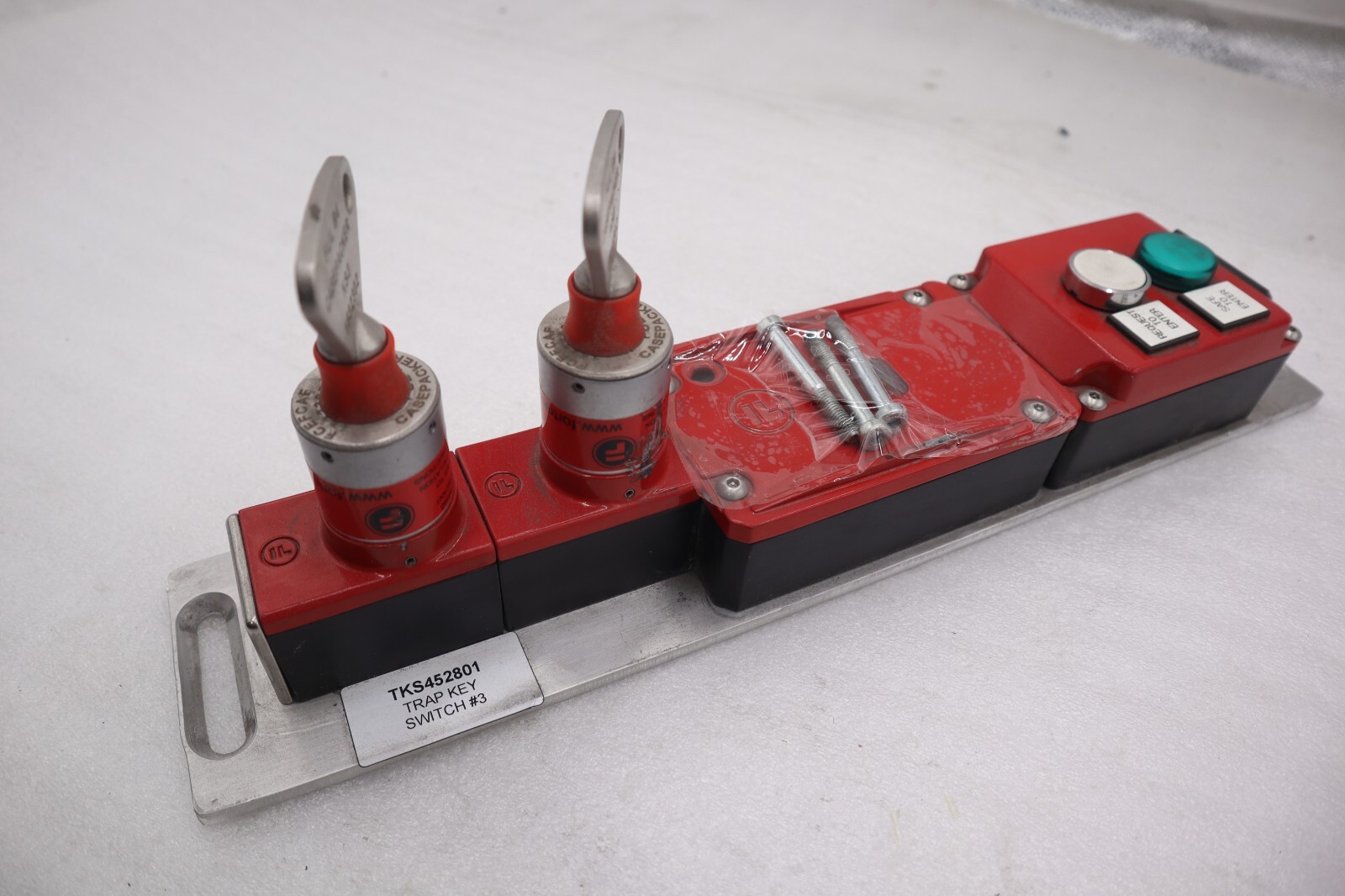 Used Fortress Interlock KC1002PODPRO ITM-00047426 Lockout Switch STOCK 4932