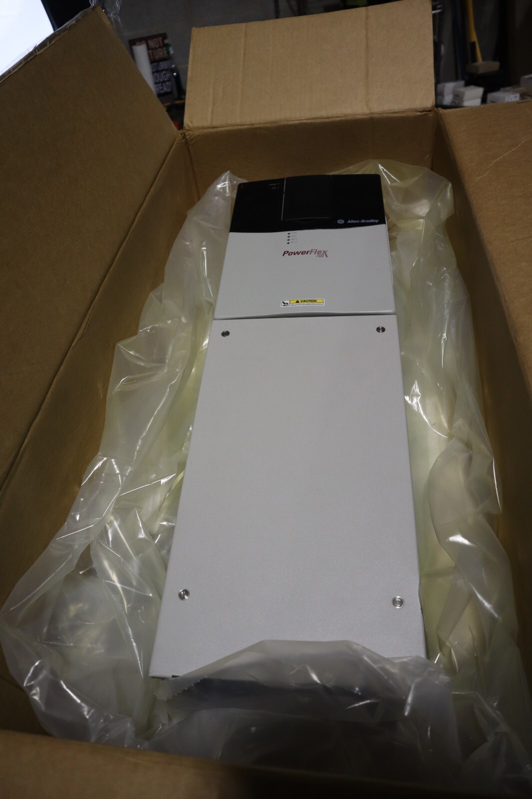 Used ALLEN BRADLEY 20BD077A0AYNAND0 POWERFLEX 700 DRIVE VFD 60 HP NEW UNIT STOCK S193