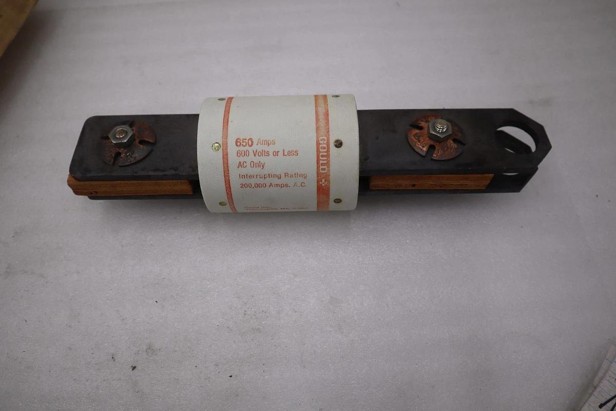 Used SHAWMUT A6Y6505/ A6Y650-5 DC FUSE 500V 650A A6Y TYPE 5 - STOCK 5802A