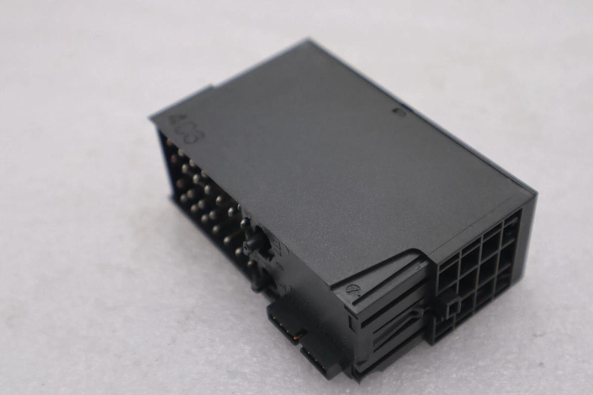 Used SIEMENS 6ES7 138-4FB02-0AB0 SIMATIC S7 ELECTRONIC CONTROL MODULE STOCK L-278-C