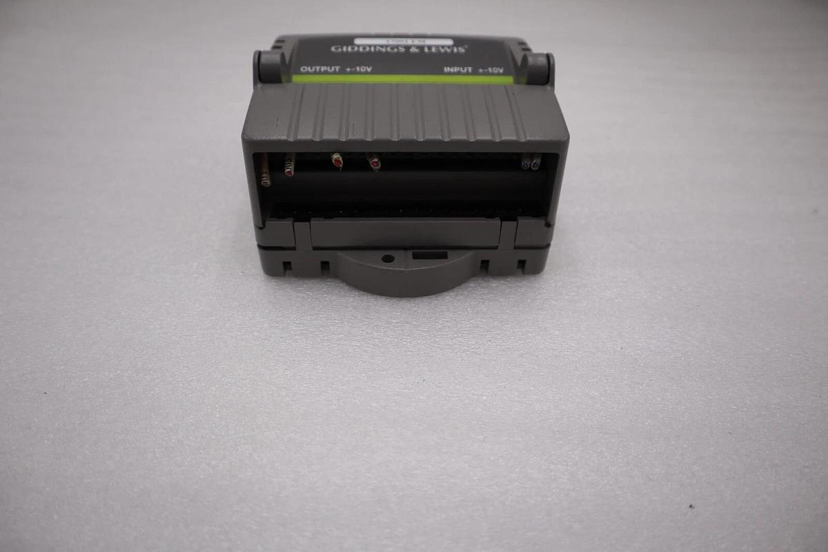 Used Giddings & Lewis M.1301.4145 R0 OUTPUT INPUT PLC MODULE STOCK 5149A