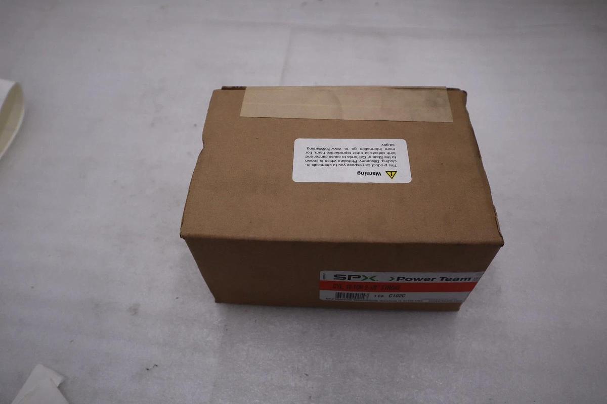 Used Power Team C102C 10 Ton 2 1/8" Stroke Single Acting Cylinder SPX NEW IN BOX