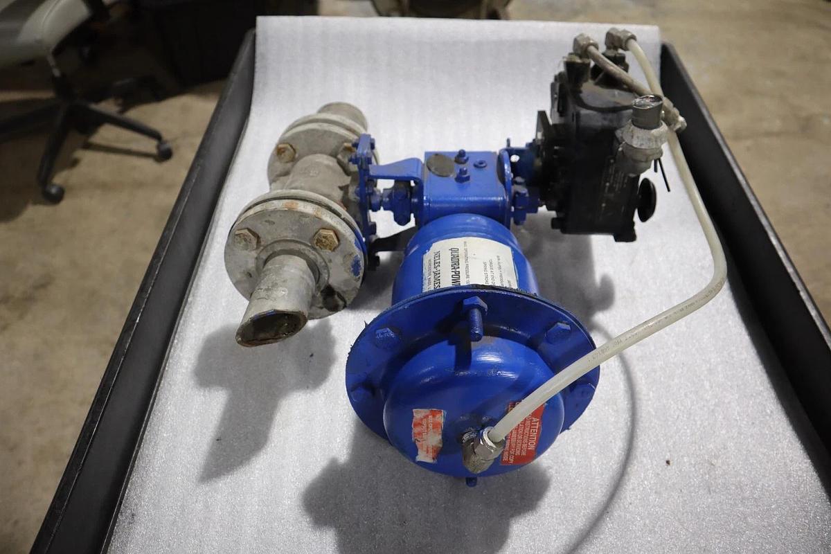 Used 1" Jamesbury Stainless Ball Valve QUADRA-POWR II STOCK S-621