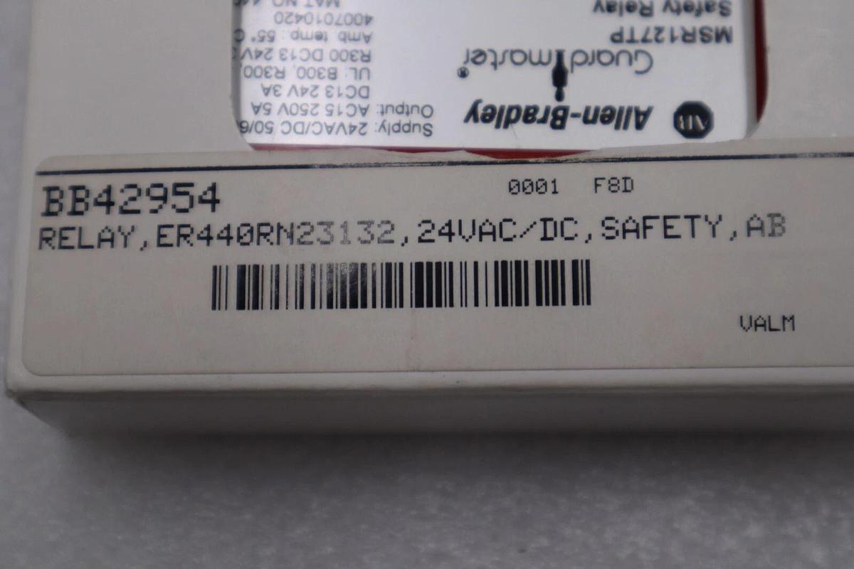 Allen Bradley 440R-N23132 SER C SAFETY RELAY AUTO/MANUAL RESET TYPE STOCK L-609C
