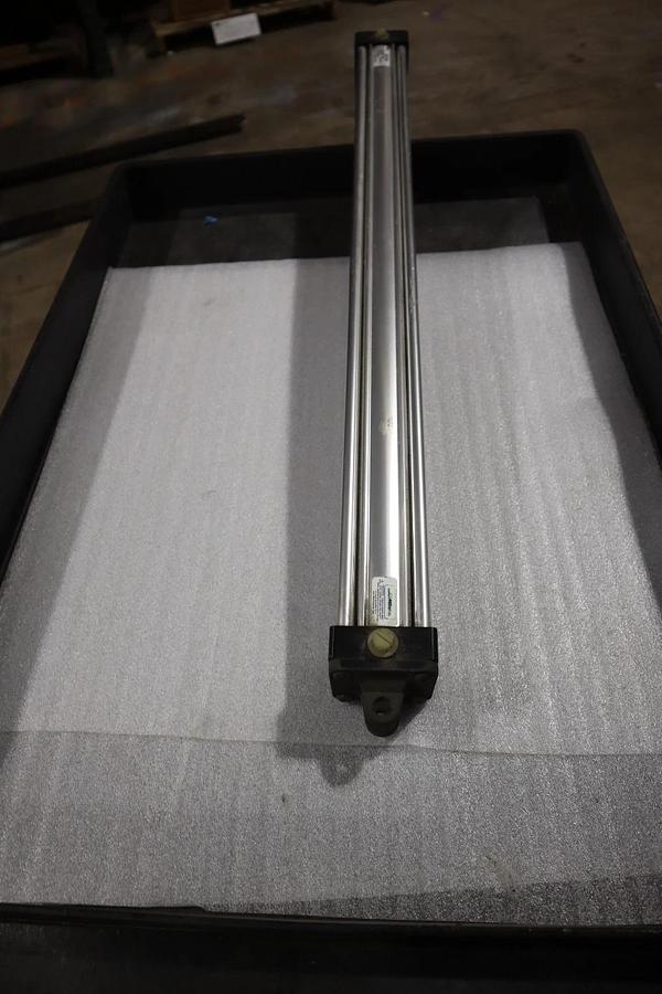 Parker 02.05 CBC4MAUS14AC 32.000 Air Cylinder 4MA Series STOCK H1896