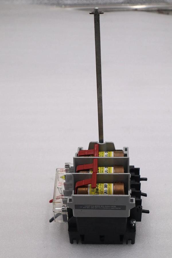 Used Allen Bradley 194R-NJ030P3 3 Pole 30 A Fusible Disconnect Switch STOCK 5387