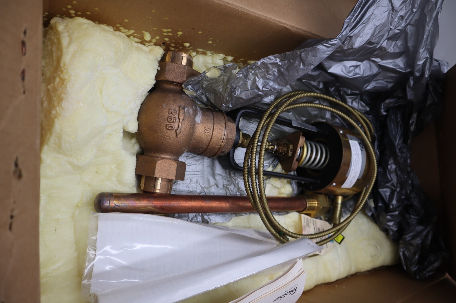 Used ROBERT SHAW RT1006B1 85-115PSI NEW UNIT STOCK G7
