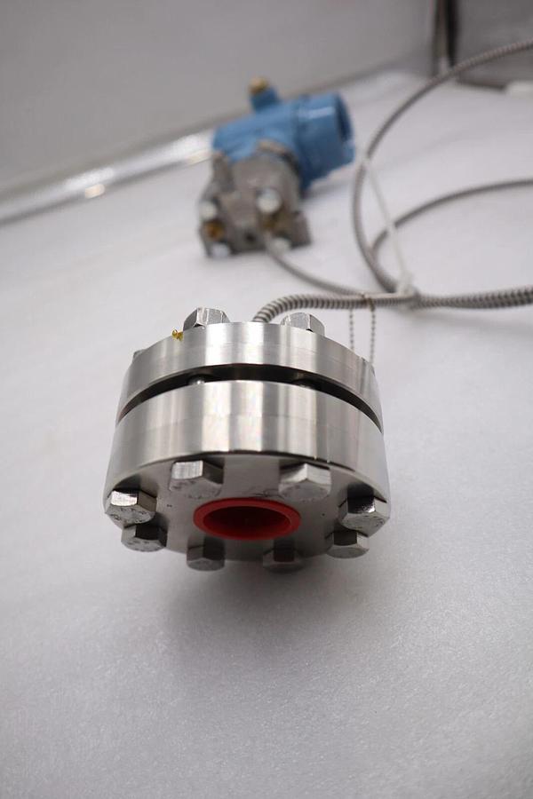 EMERSON ROSEMOUNT TRANSMITTER 3051 / 3051CD2A22A1AS1M5 REMANUFACTURE STOCK #5601