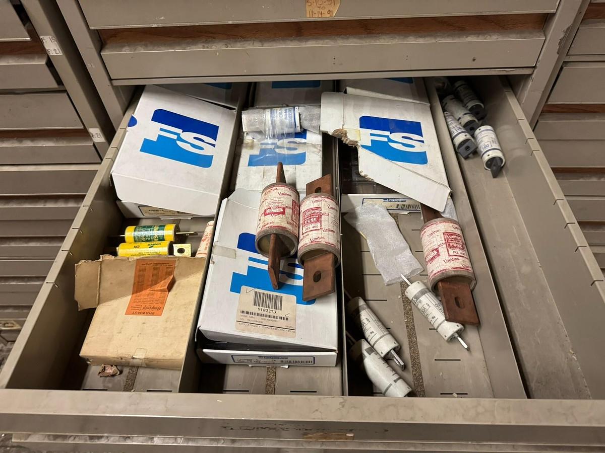 Used VIDMAR STYLE MICROFORM FILE CABINET 10 DRAWER (NO CONTENTS)