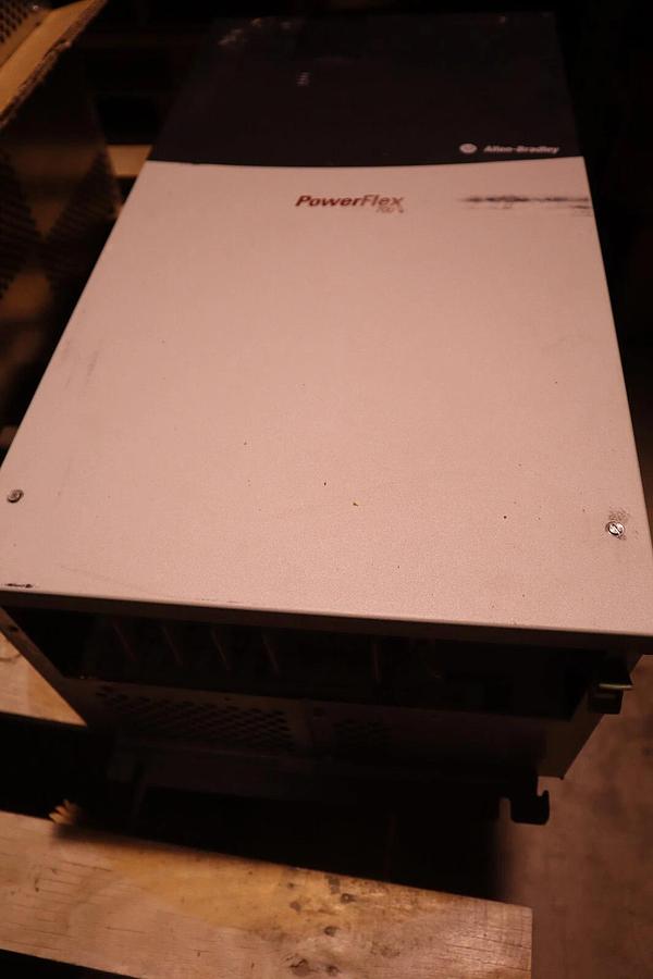 Used Allen Bradley 20BR180A0QYNAND0 SERIES B POWERFLEX 700 DRIVE VFD 150 HP S-155