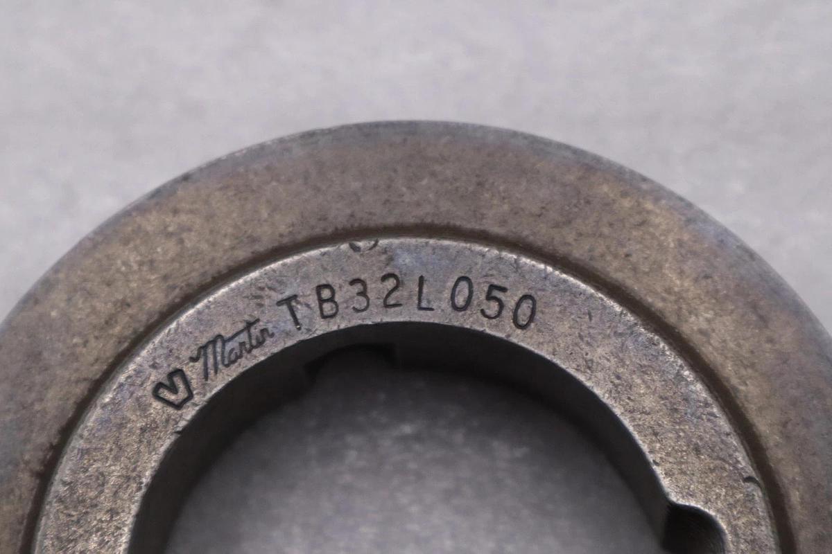 LOT OF 2 -- MARTIN Timing Pulley TB32L050 Bushing STOCK L250CC