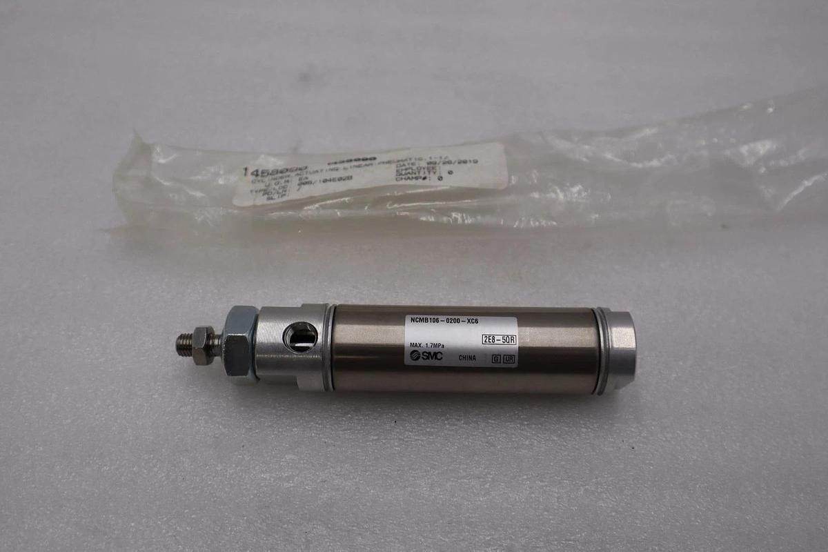 NEW OPEN BOX SMC NCMB106-0200-XC6 PNEUMATIC CYLINDER 250PSI STK H943A