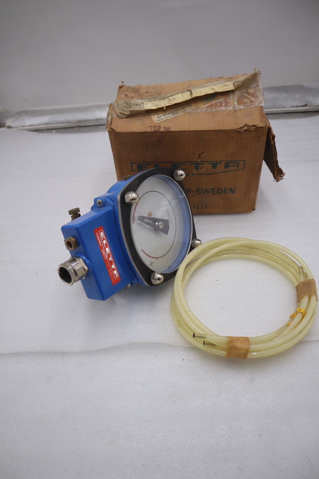 Used ELETTA S10-S15S LIQUID WATER FLOW MONITOR 245782 RANGE 2-20 L/MIN NEW #5619A