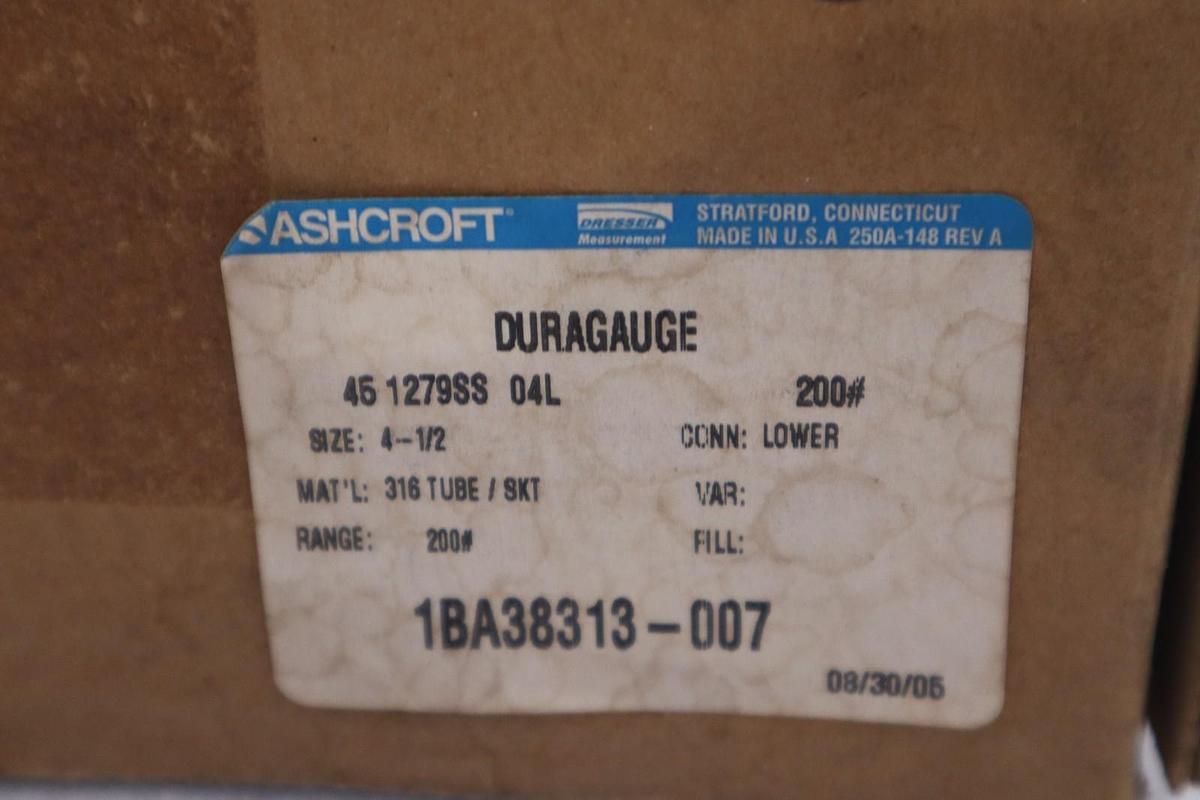 Used ASHCROFT 45-1279-SS-04L/ 45 1279SS 04L 200# PRESSURE GAGE STOCK #GF1373