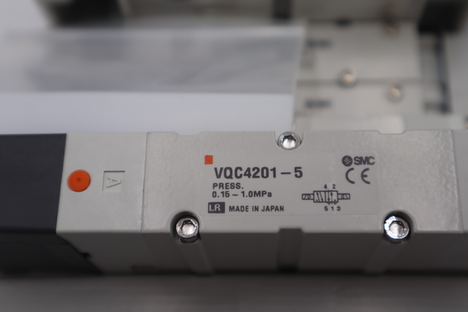 Used SMC VV5QC4-J1L71A / VV5QC4J1L71A W/COMPONENTS VQC4201-5 / EX250 DEVICENET #S-356