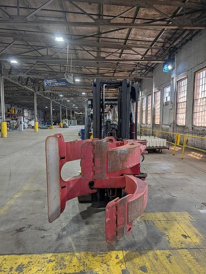 Used 12,000 POUND YALE GC120VXPRS FORKLIFT WITH 72" SPLIT FRAME BOLZONI CLAMP 2 STAGE