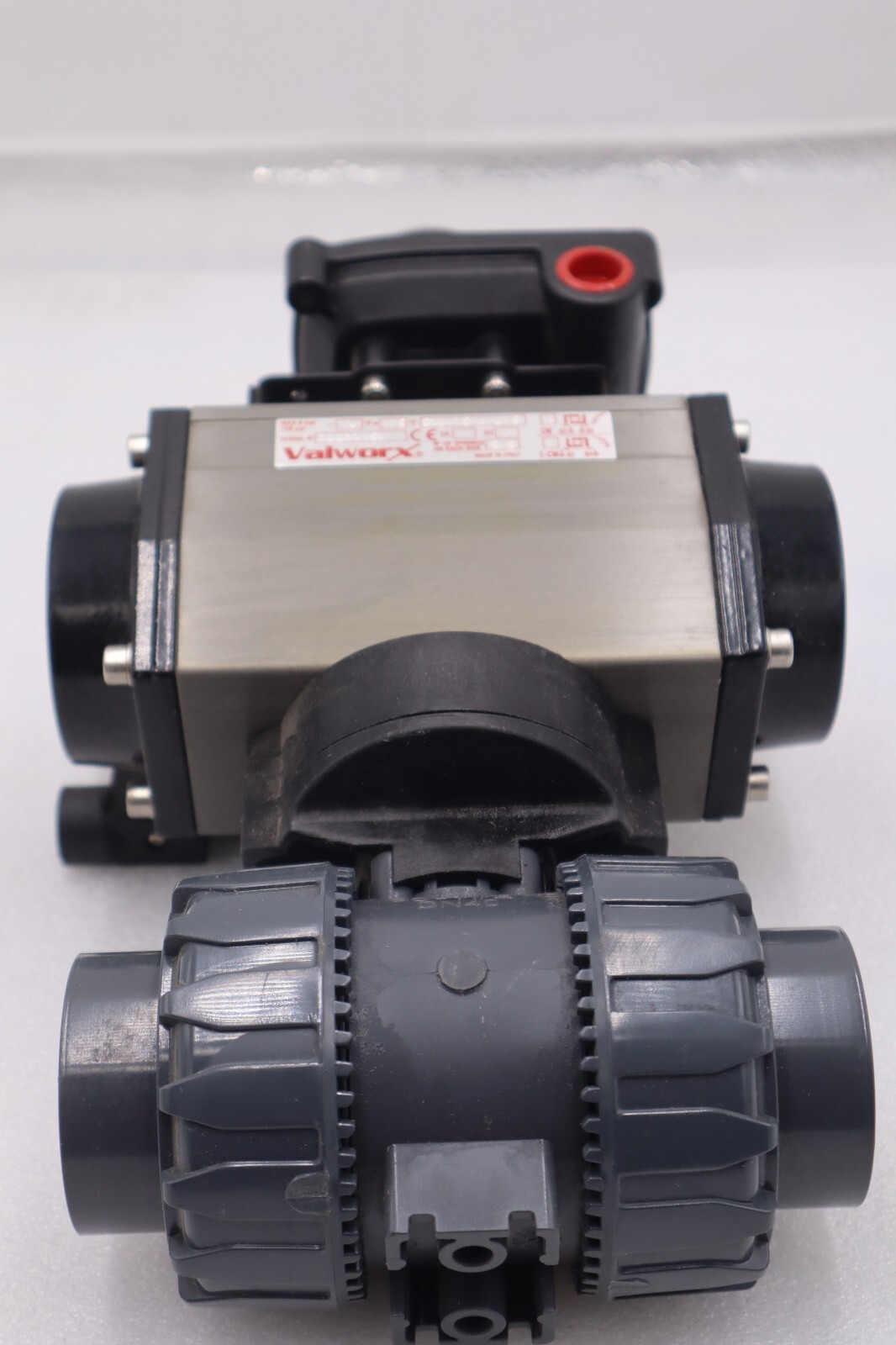 Used VALWORX 530175 AP075 PNEUMATIC ACTUATOR W/ 529102A SOLENOID 529910A VALVE #008-A