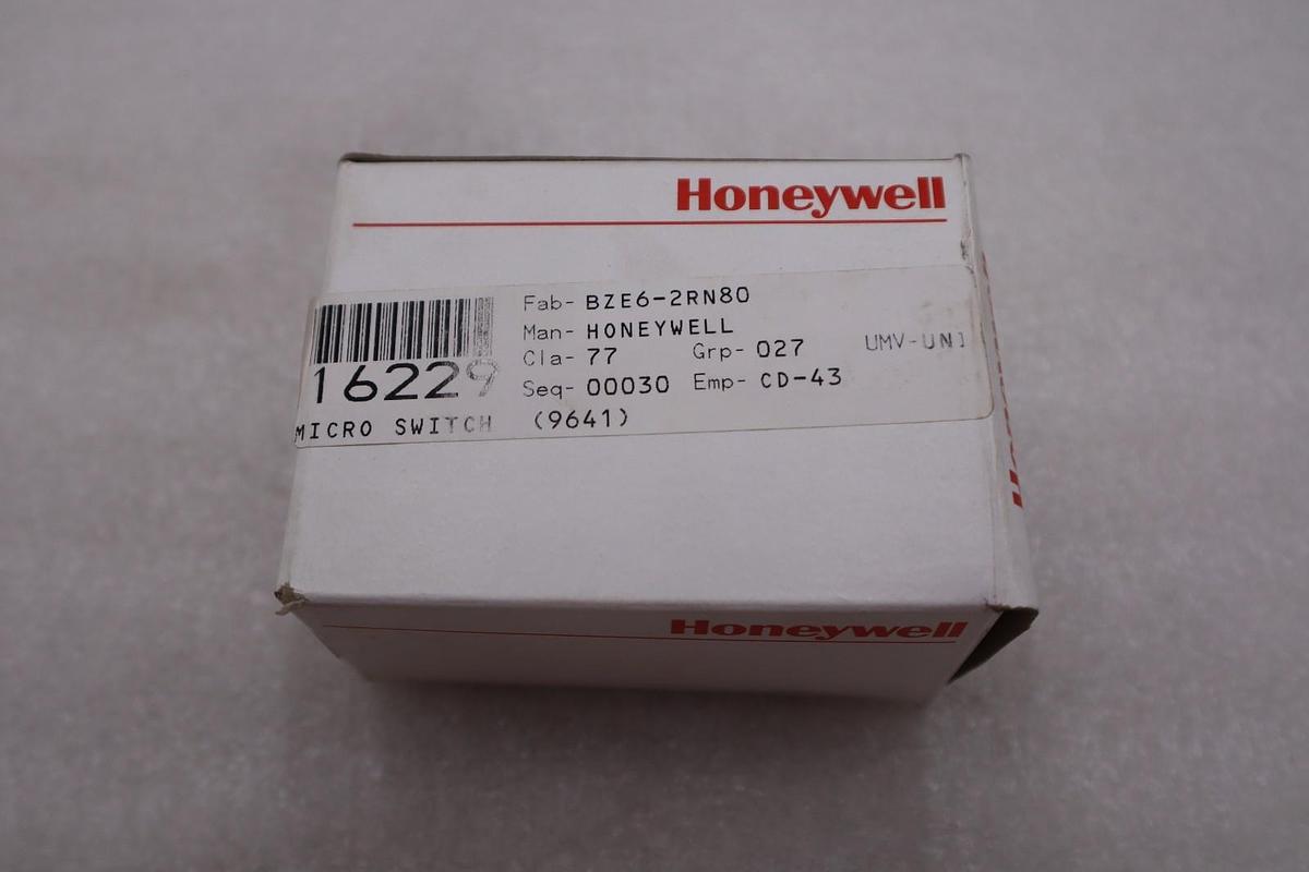 Used HONEYWELL BZE6-2RN80 MICRO SWITCH STOCK #K-3918A