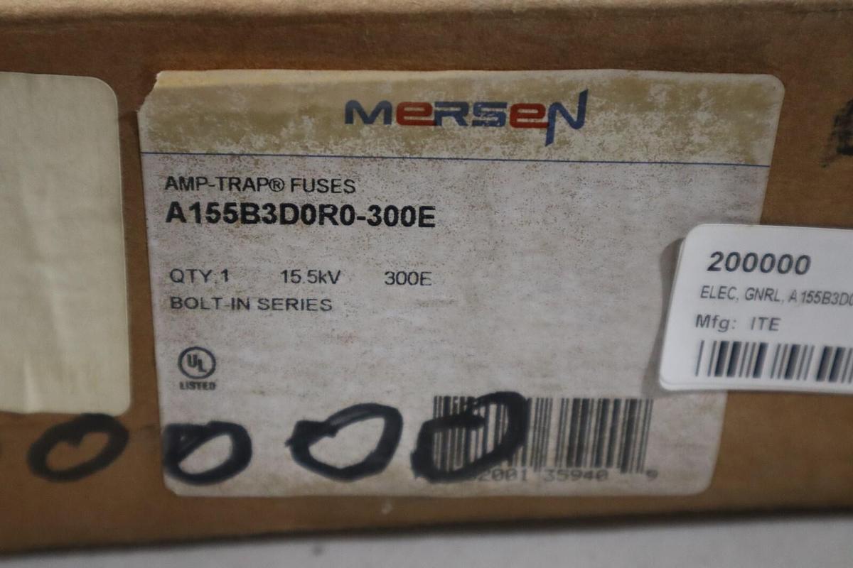 Used Mersen Ferrraz Shawmut Fuse A155B3D0R0-300E NEW IN BOX STOCK G158