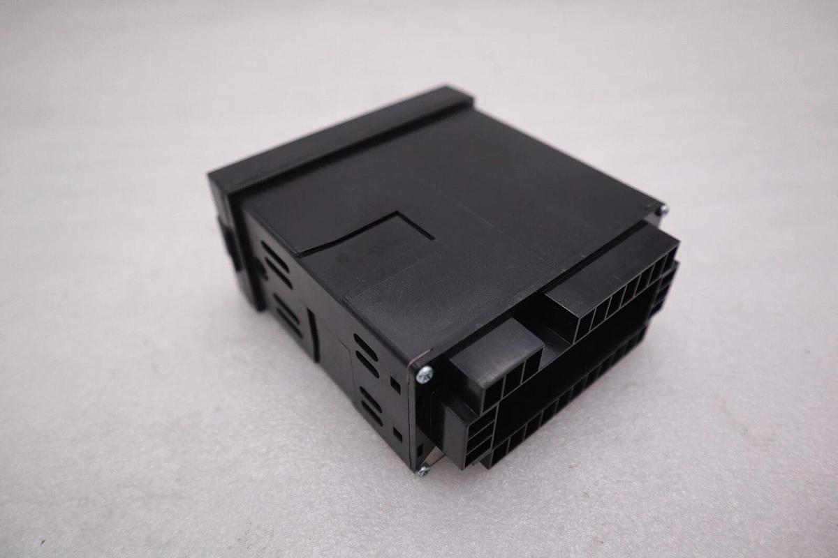 Used Jumo Regulator dtrans Type: 202550/10-665-888-140-23-00/000 STOCK L-723-A