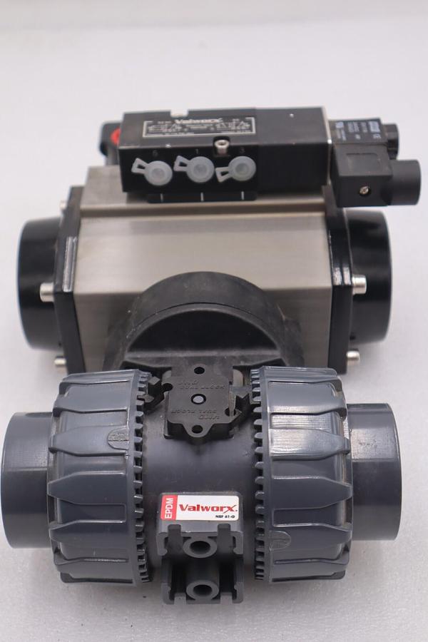 Used VALWORX 530175 AP075 PNEUMATIC ACTUATOR W/ 529102A SOLENOID 529910A VALVE #007-A