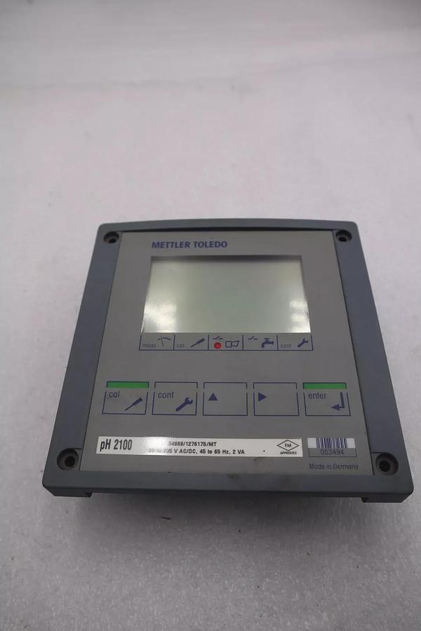 Used METTLER TOLEDO TEMPERATURE TRANSMITTER PH 2100 STOCK K-3070