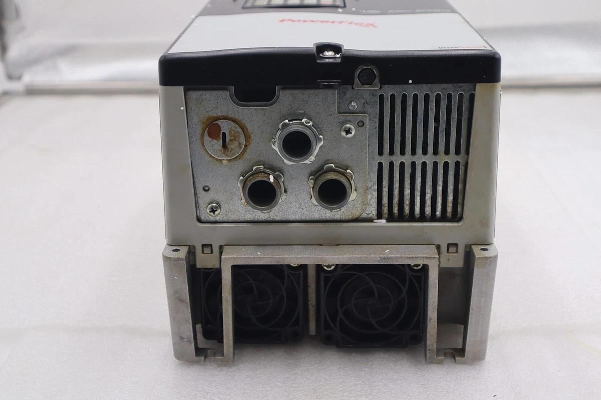 Used Allen-Bradley PowerFlex 70 20AB015A3AYNANG0 MFG. 2016 AC Drive STOCK 2438