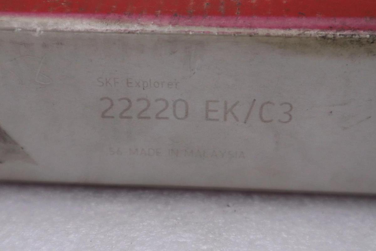 SKF Explorer 22220 EK/C3 Spherical Roller Bearing NEW STOCK CC76