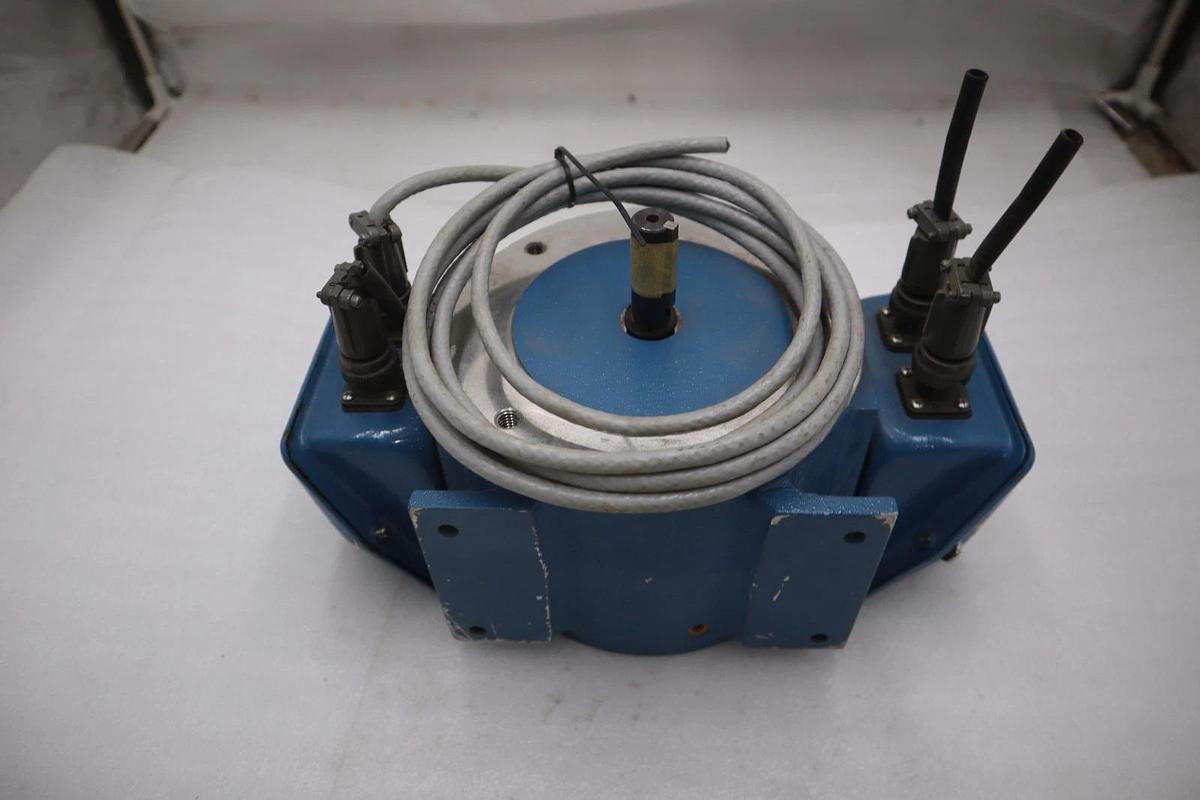 Used Avtron M628A Pulse Generator 1Q-240-C Rev W 240 PPR - STOCK GF921