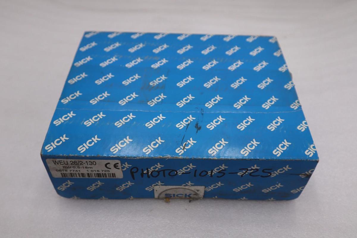 SICK WEU 26/2-130 Photoelectric Sensor 1 015 725 24VDC 6W NEW IN BOX #GF140A