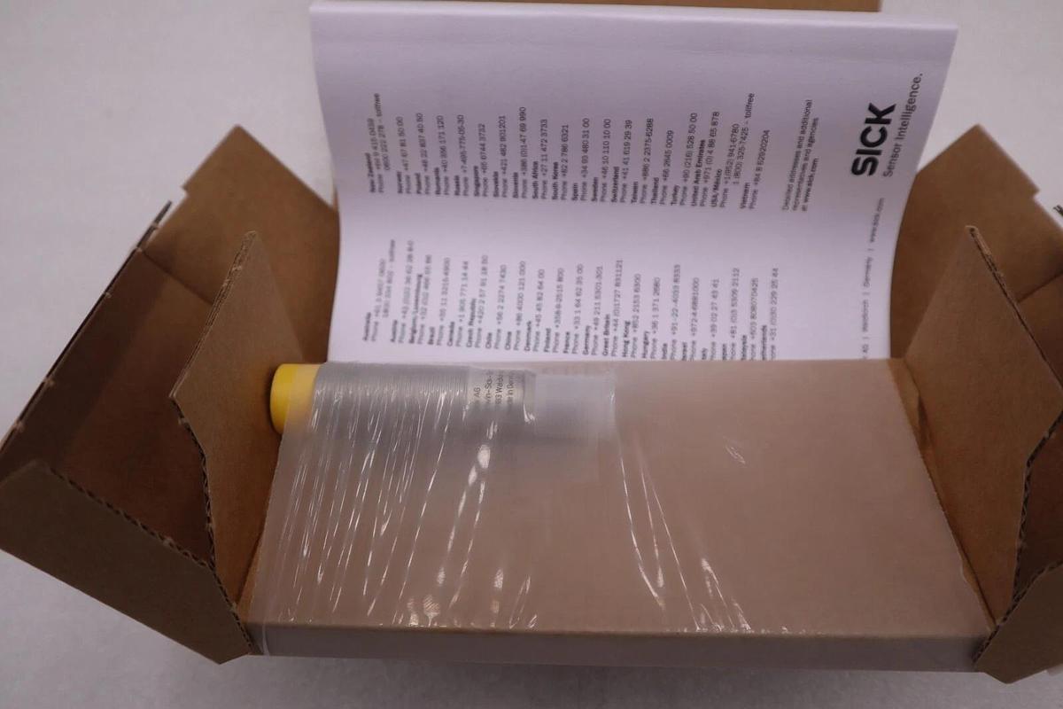 New In Box SICK IN30-E0305K Proximity Switch Sensor STOCK G398A