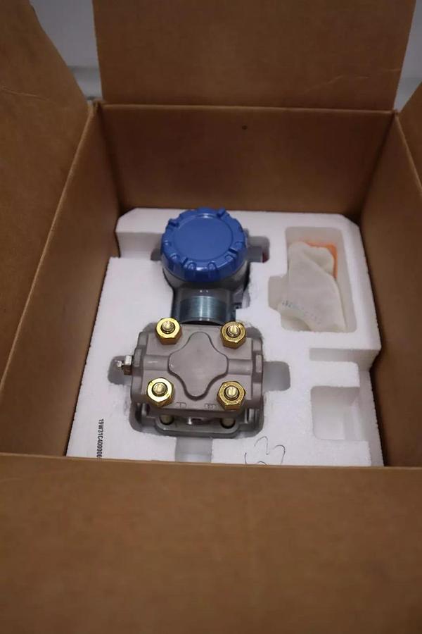 Honeywell STG840-L1GC4A-1-A-AD0-11S-A-00A0-00-0000 Pressure Transmitter #4590