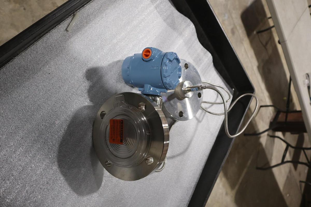 Used Rosemount 3051S TRANSMITTER NEW STOCK G703