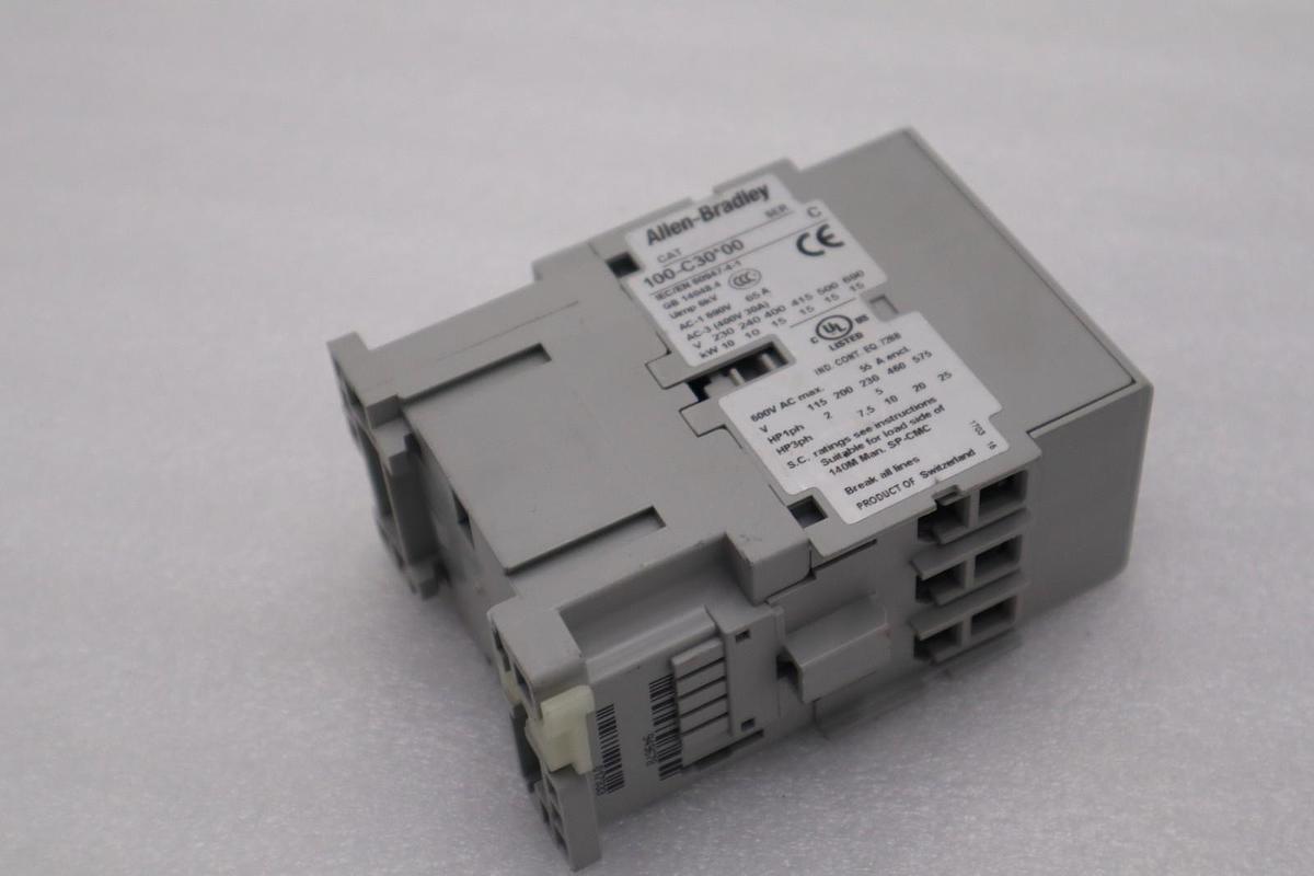 NEW OPEN BOX Allen-Bradley 100-C30D10 AB contactor 100-C30*00 STK L-354C