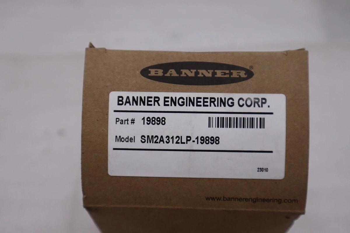 Used Banner Engineering SM2A312LP-19898 / SM2A312LP19898 - NEW - STOCK K761CC