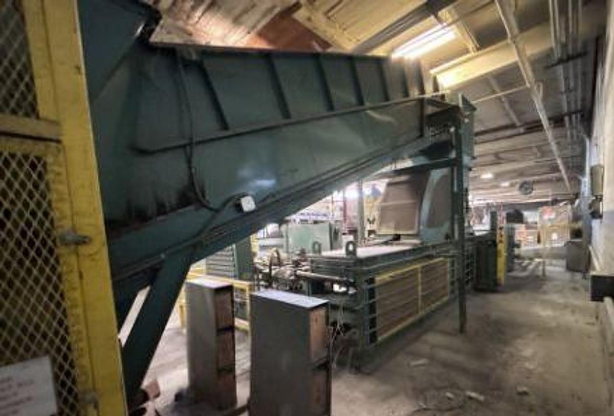 Used SELCO MODEL HLO-128A50T HORIZONTAL AUTOTIE BALER WITH CONVEYOR 50HP 8" CYLINDER