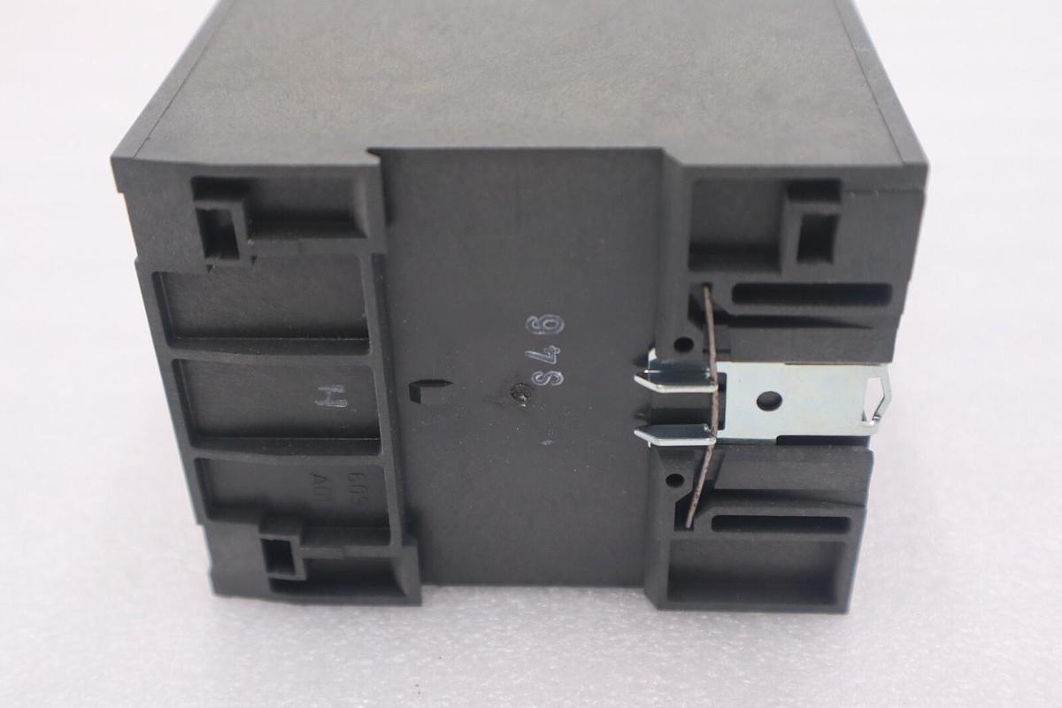 Used SIEMENS 3TK2923-0BB4 CONTACTOR 24 VDC FREE SHIPPING USED UNIT STOCK 5267