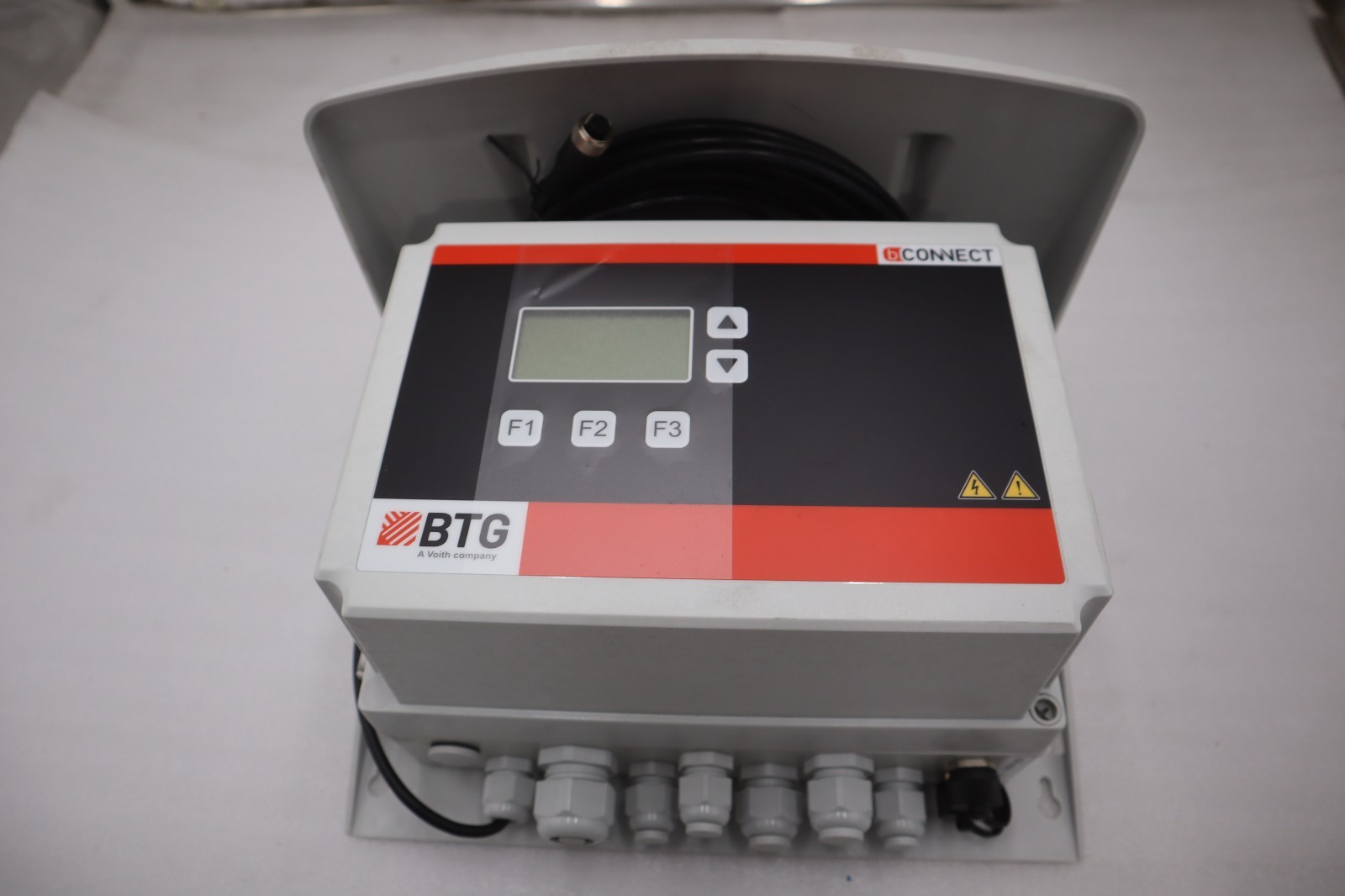 Used BTG CPM-1300 CONSISTENCY TRANSMITTER TYPE PH/Q0/M0/S2/H3/C10 NEW STOCK GF-572