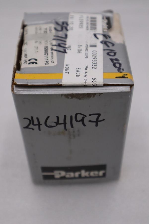 NEW Parker 71335SN2KNM5N0C111P3 PRESSURE VESSEL 3-WAY ST. STEEL BODY STOCK G647A