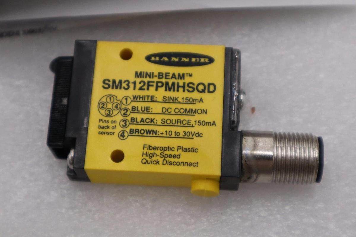 Used NEW Banner SM312FPMHSQD/ 27033 Mini-Beam Photoelectric Sensor STOCK H662A