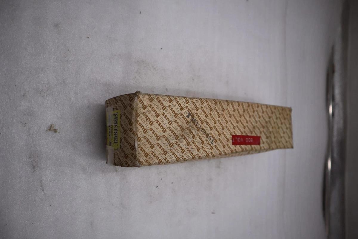 FUSETRON FRS-R250 600VAC 250A NEW OPEN BOX STK GF389A