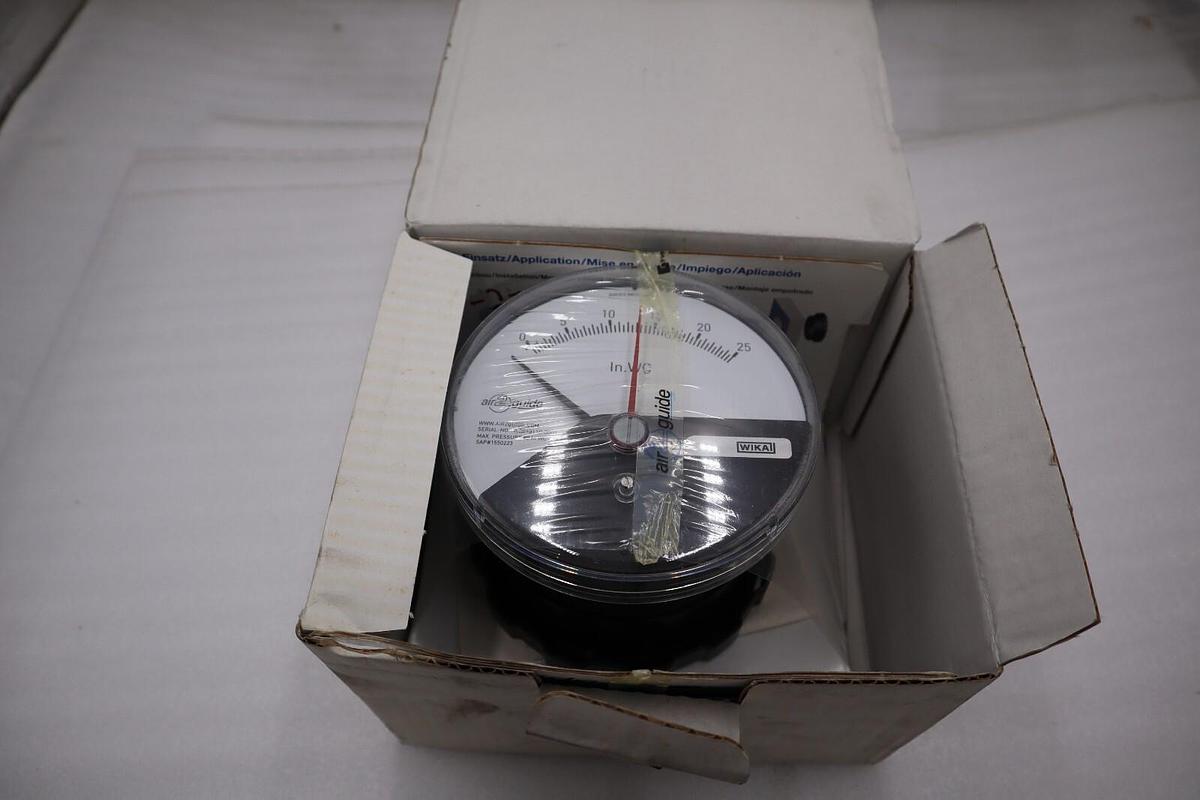 NEW IN BOX WIKA Model A2G-10 Air 2 Guide Differential pressure gauge 0-25 #H995