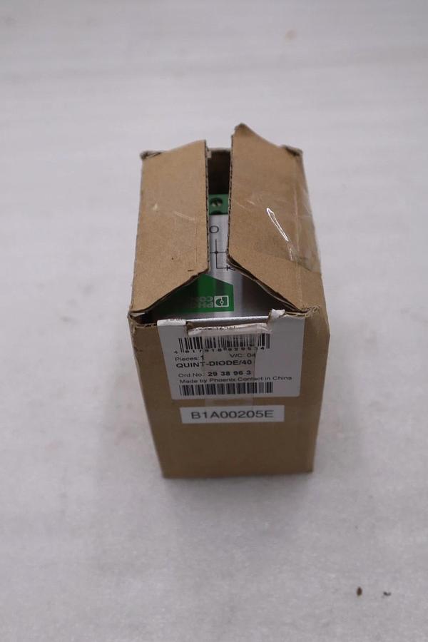 NEW OPEN BOX Phoenix Power Redundancy Module QUINT-DIODE/40 2938963 STK 868B