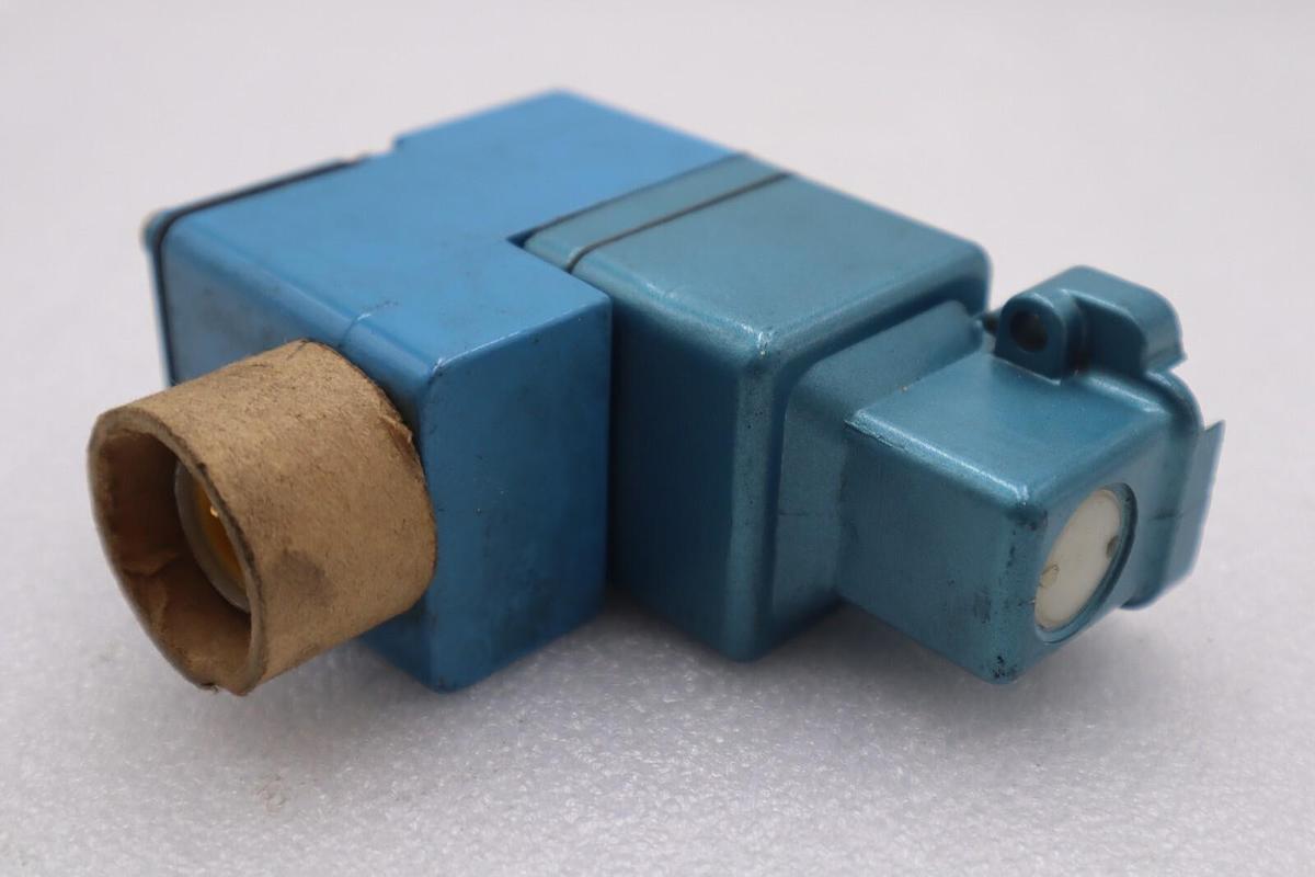 Used MAC 260B-527AAAG SOLENOID VALVE VAC TO 150 PSI 24 VDC NEW STOCK #K-1069A