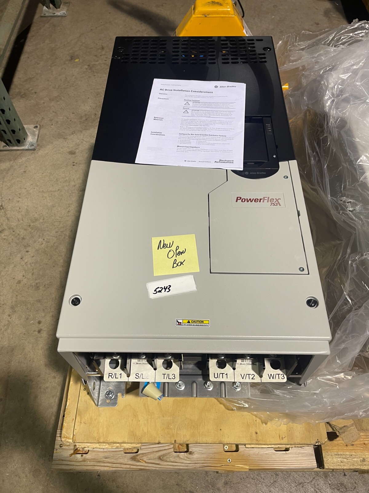 Used NEW ALLEN BRADLEY 20f1anc302jn0nnnnn POWERFLEX 753 AC DRIVE 250HP 3 PHASE #5243