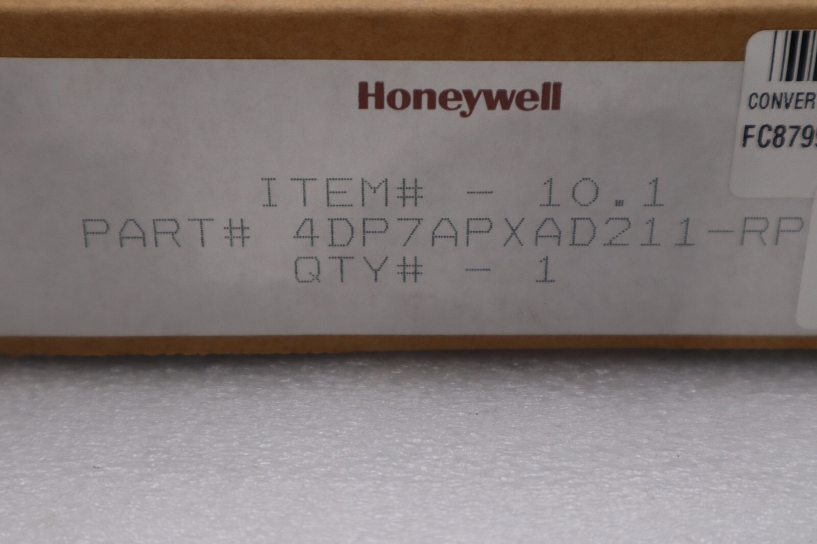 NEW IN BOX HONEYWELL 4DP7APXAD211 / 4DP7APXAD-211-RP STOCK G599
