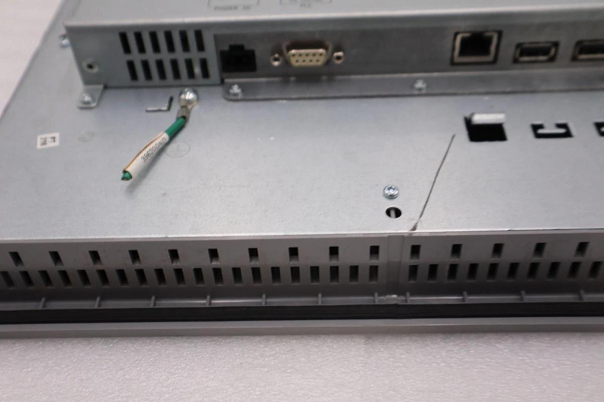 Used SIEMENS 10" SIMATIC TOUCHSCREEN 6AV6 643-0CD01-1AX1 MULTI PANEL MP277 #H1706