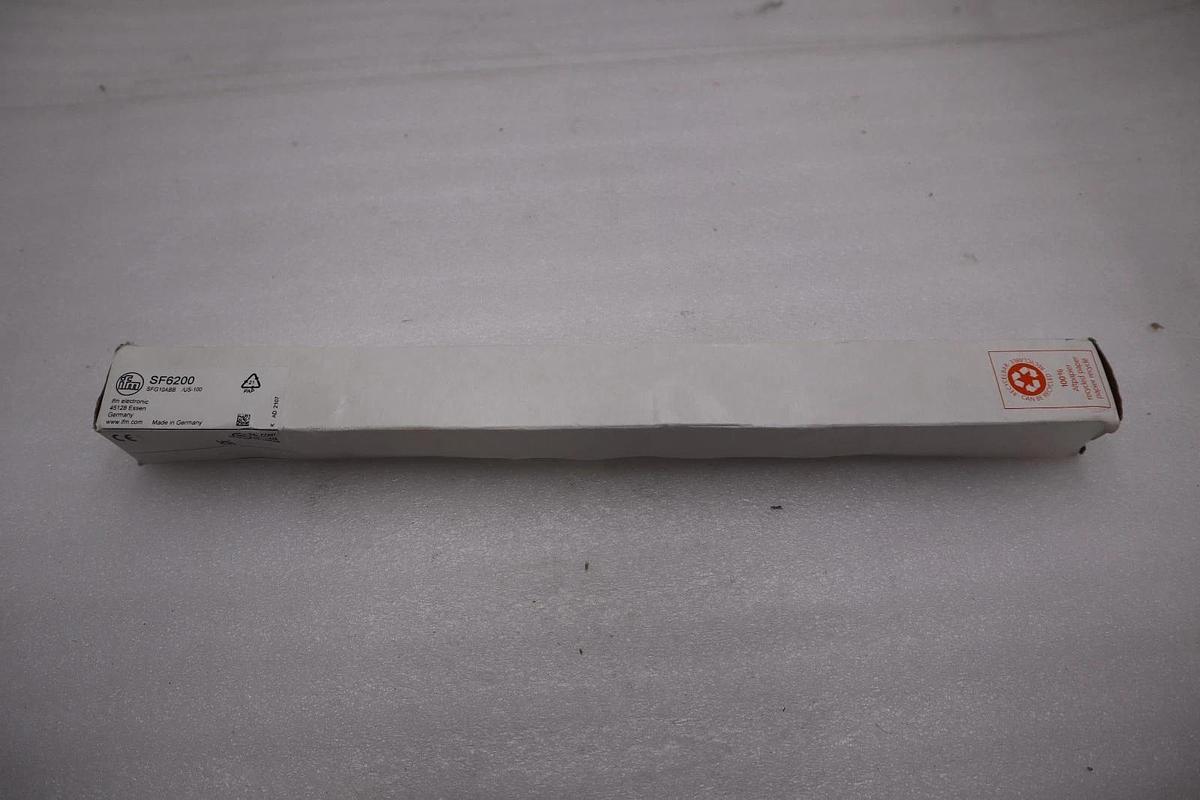 Used IFM EFECTOR SF6200 SFG10ABB FLOW SENSOR D10 PROCESS CONNECTION STOCK H1280A