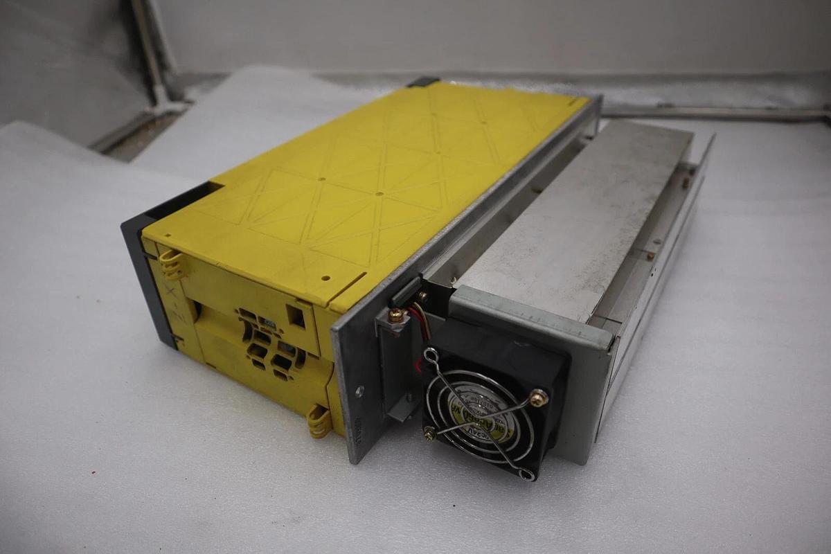 Used FANUC A06B-6127-H207 SERVO DRIVE AMPLIFIER MODULE UNIT STOCK 105B